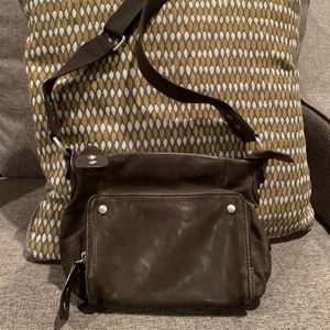 Ellington crossbody bag